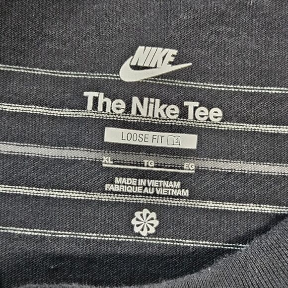 Nike The Nike Tee Loose Fit Mens XL Stripe Black White Cotton Essential TShirts - Picture 3 of 10